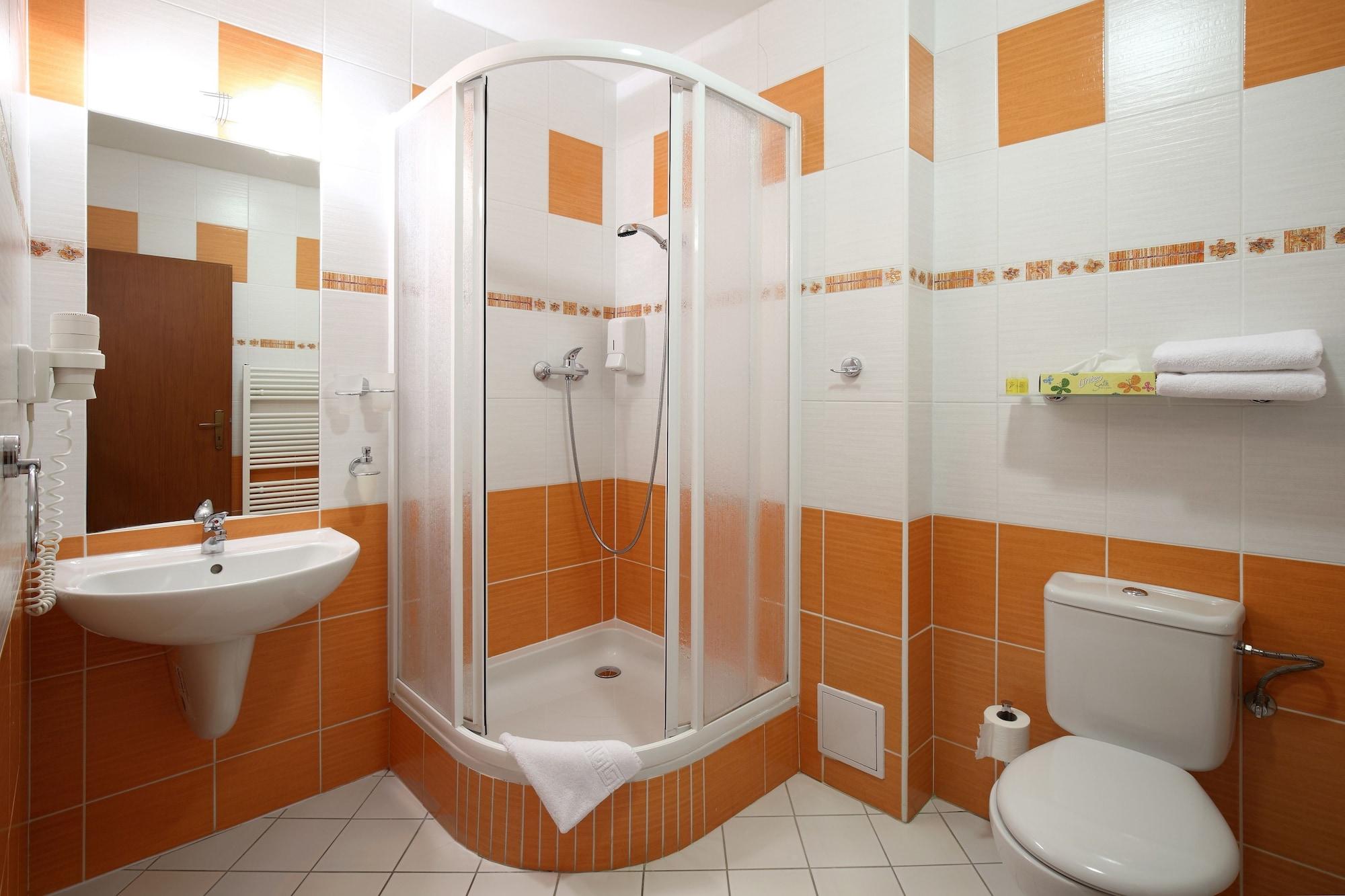 Hotel Palace Plzeň Extérieur photo